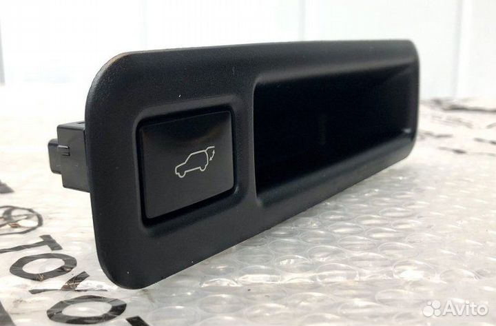 Ручка крышки багажника с кнопкой Lexus Rx 4