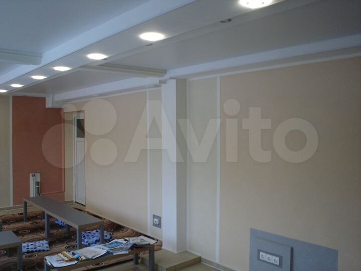 Торговая площадь, 54 м²