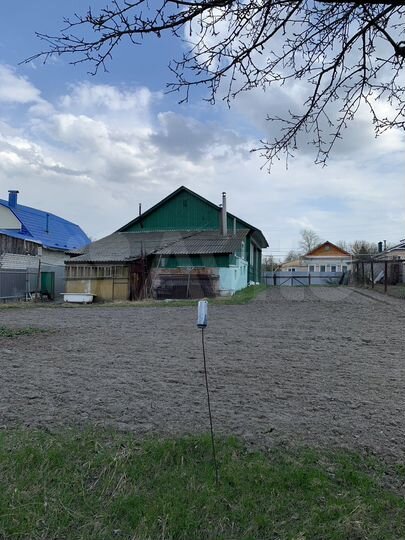 Дом 76 м² на участке 8 сот.