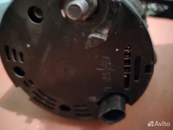 Генератор на Приору 85А