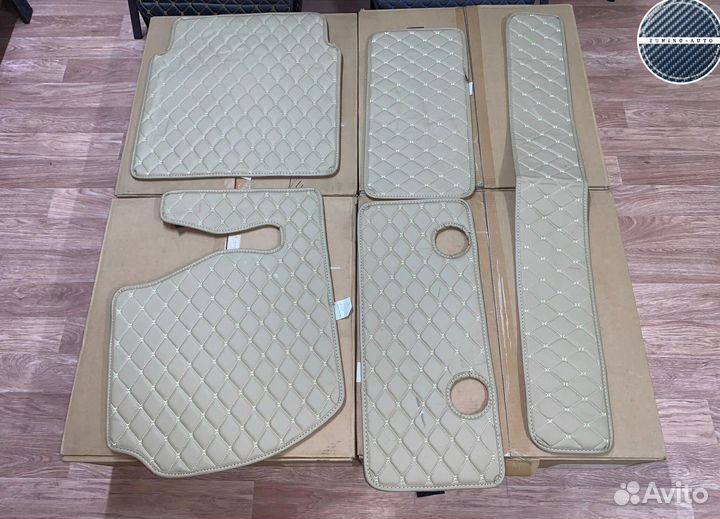 Ковры багажника Lexus LX570