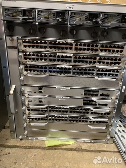 Коммутатор Cisco Catalyst C9410R-96U-bndl-A