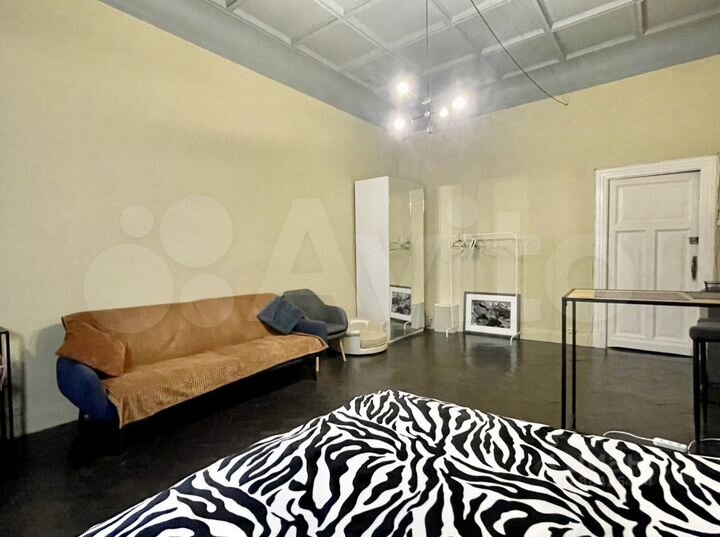 Комната 30 м² в 4-к., 7/7 эт.