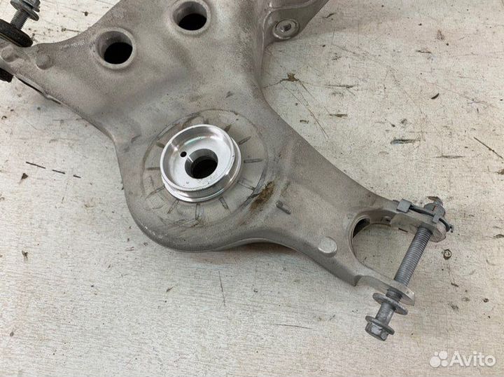 Рычаг задний правый Land Rover Range Rover L405