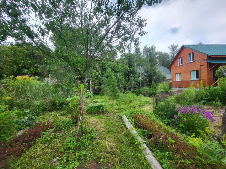 Дом 85 м² на участке 6,3 сот.