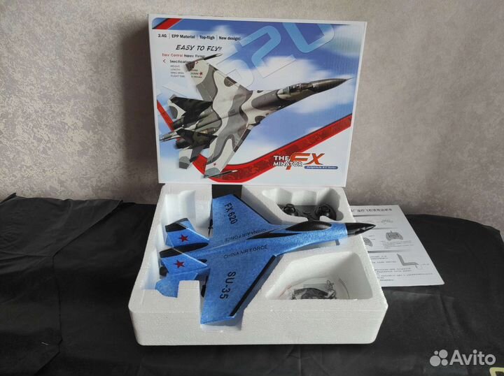 Самолет на радиоуправлении