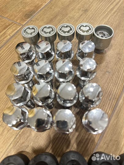 Заглушка болта VW и болты LS