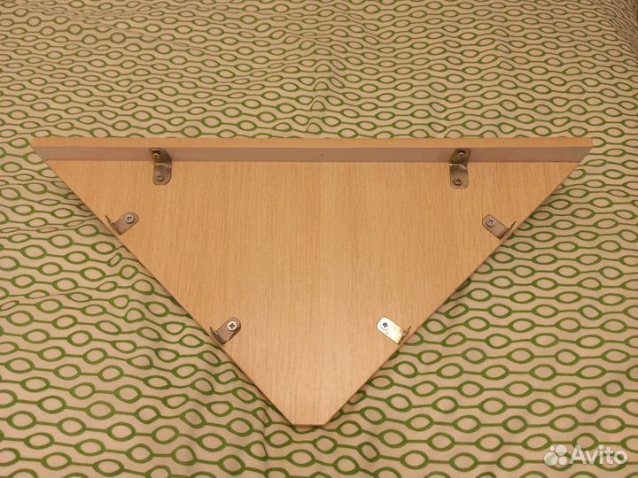 Угловая полка для икон