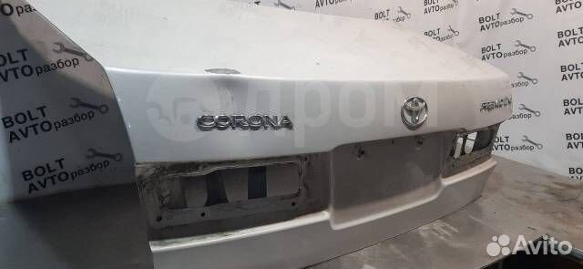 Крышка багажника Toyota Corona Premio ST-210