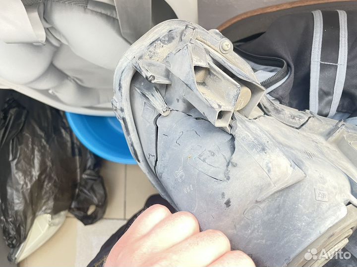 Фары на toyota corolla 150