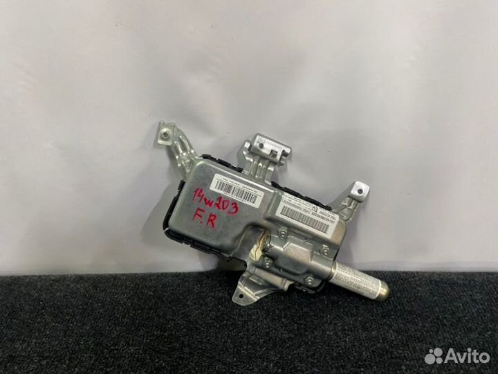 Подушка безопасности передняя правая Mercedes 203