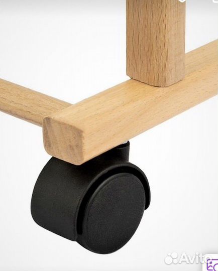 Вешалка напольная костюмная