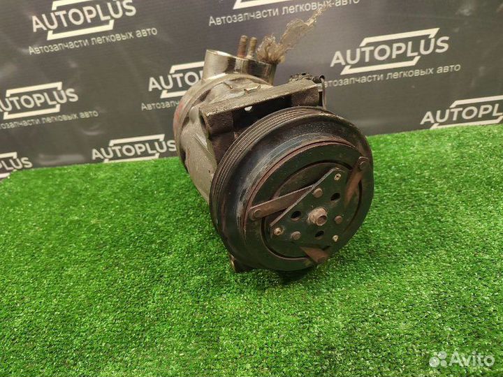 Компрессор кондиционера Infiniti Fx35 VQ35DE 2003