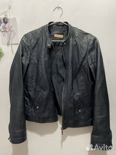 Кожаная куртка женская massimo dutti