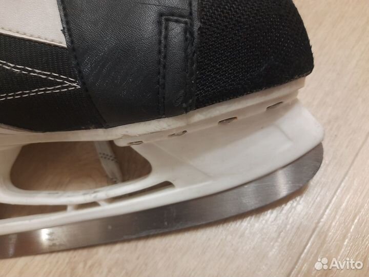 Коньки хоккейные 38 размер