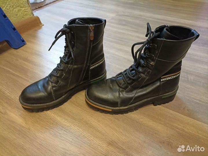 Ботинки женские