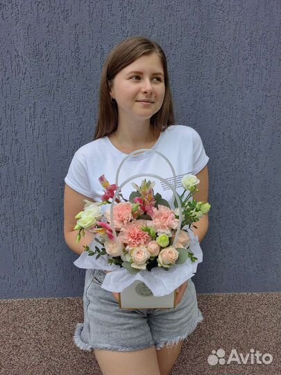 Цветы с доставкой Букеты