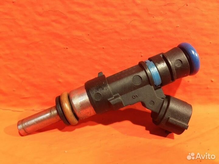 Форсунка Mitsubishi Outlander XL CW 4B12 2008