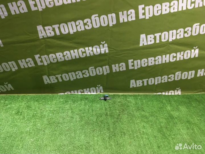 Датчик положения коленвала Renault Logan LS0