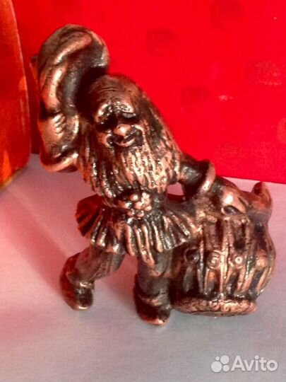 Каслинская Статуэтка-пепельница бронза