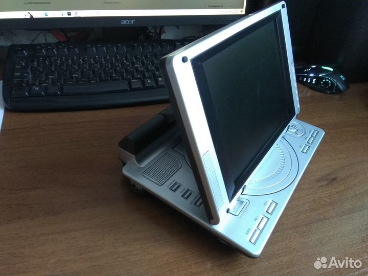 Портативный DVD плеер с цифровым тв тюнером