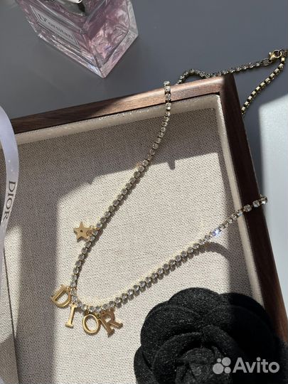 Ожерелье Christian Dior