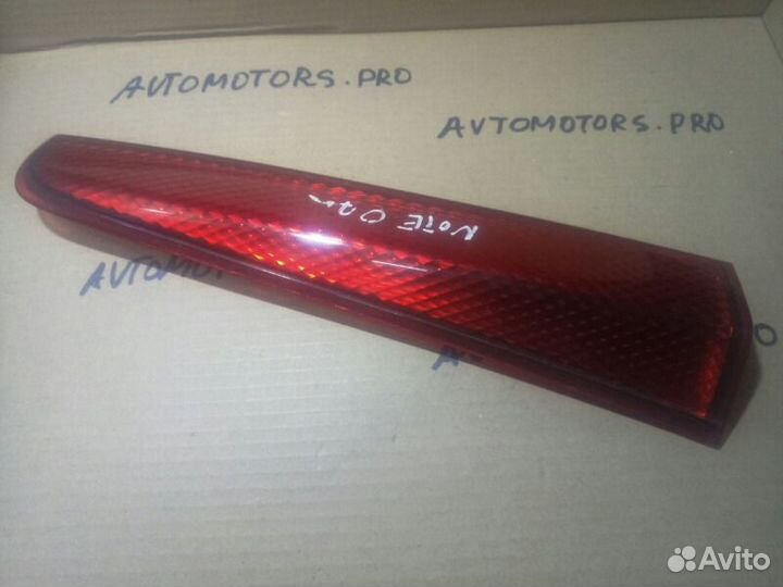 Катафот отражатель левый Nissan Note E11