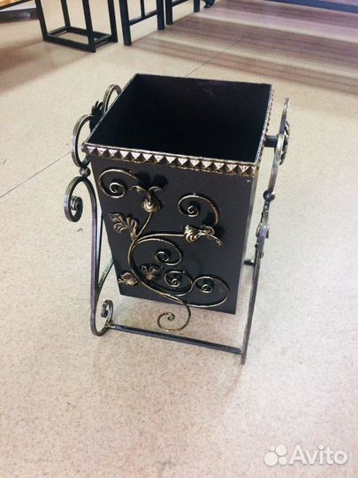 Урны, кованые урны, контейнеры для мусора