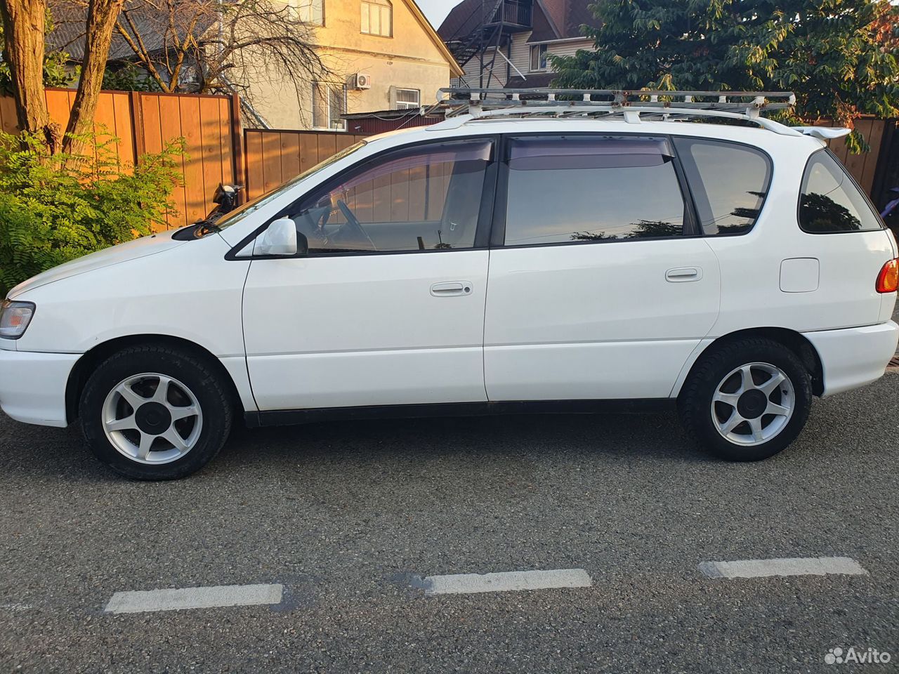 Нашли авто Toyota Ipsum