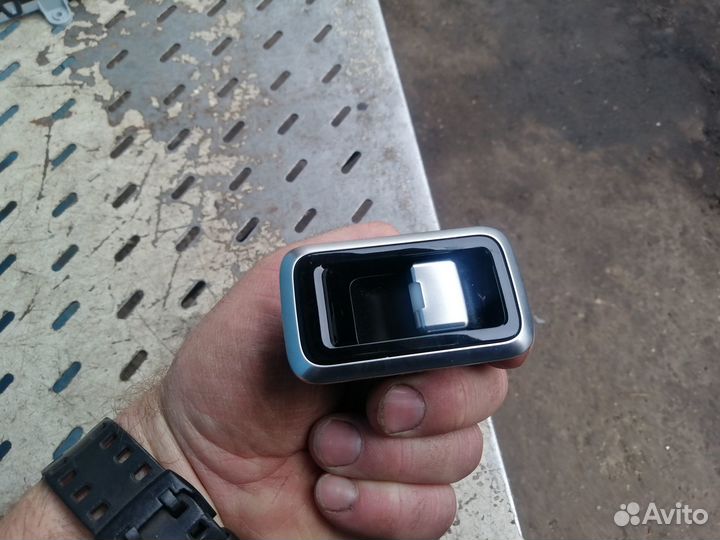 Кнопка стеклоподъемника Range Rover Sport 2 L494