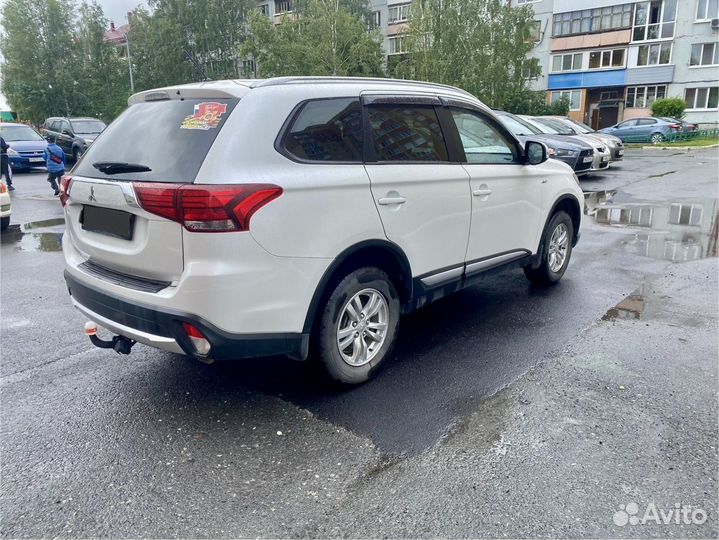 Mitsubishi Outlander 2.0 CVT, 2015, 182 000 км