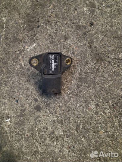 Датчик давления наддува MAN TGX 2008 0281002655