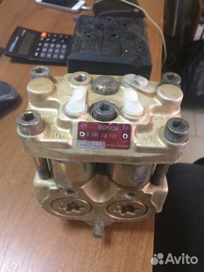 Блок ABS BMW E32 34511156954