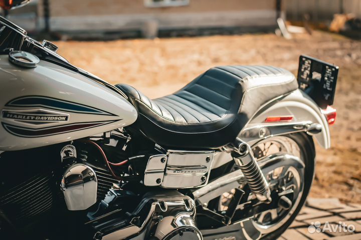 Harley Davidson Dyna Super Glide