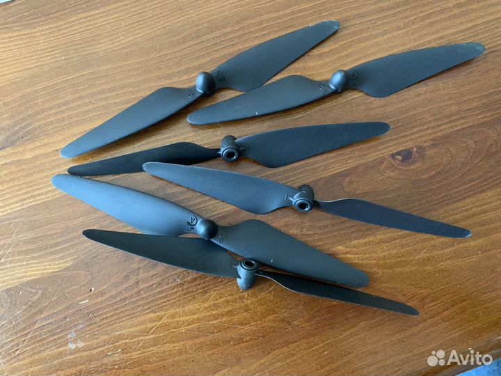 Запчасти на квадрокоптер Syma FPV