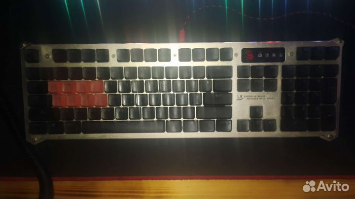 Игровая механическая клавиатура a4tech bloody b840