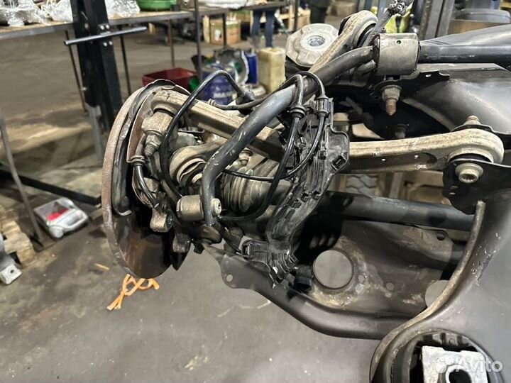 Подрамник задний Mercedes C W205 2013-2021