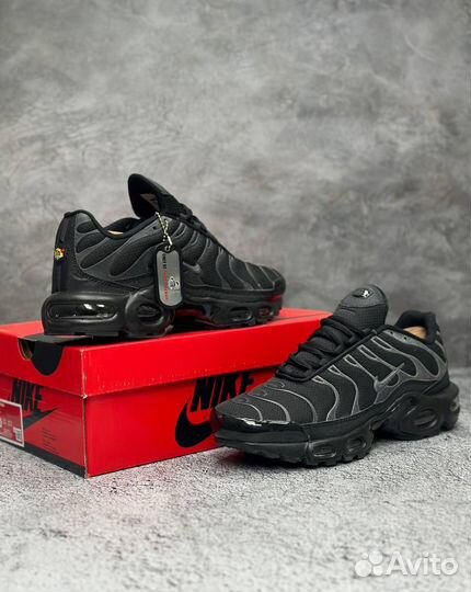 Кроссовки мужские nike светятся в темноте