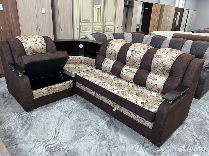 Диваны угловые