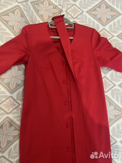 Платье красное повседневное