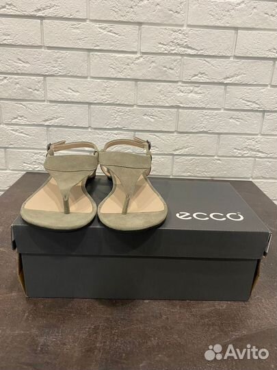 Босоножки ecco elevate 45 block sandal