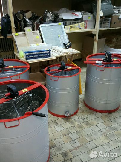 Медогонка 2-х рамочная оцинкованная необоротная