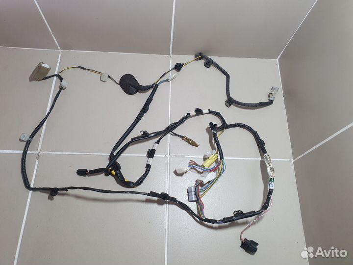 Проводка задняя Mitsubishi Lancer 10