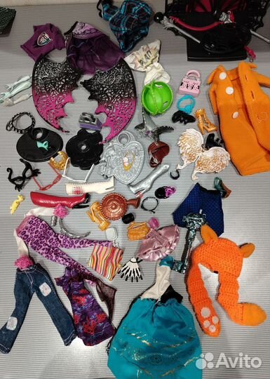 Лот аксессуаров monster high