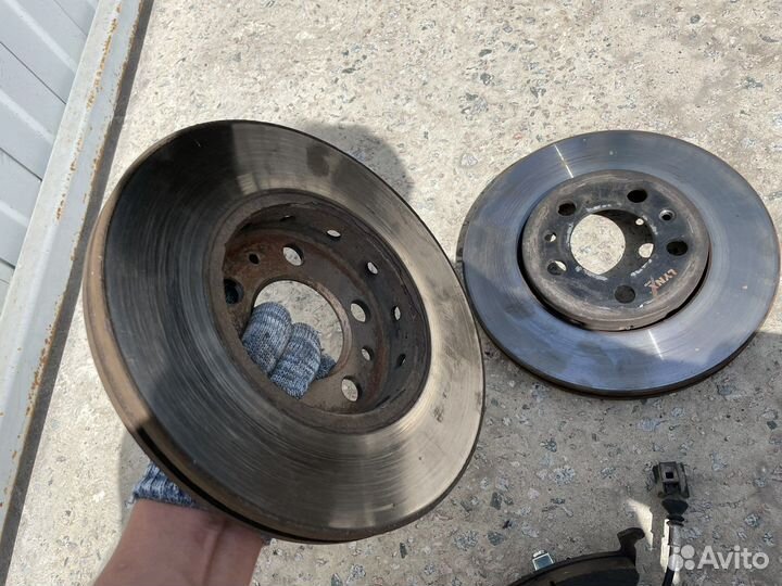 Диски тормозные передние skoda octavia