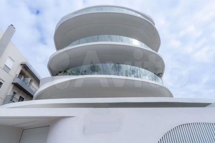 Дом 550 м² на участке 10 сот.