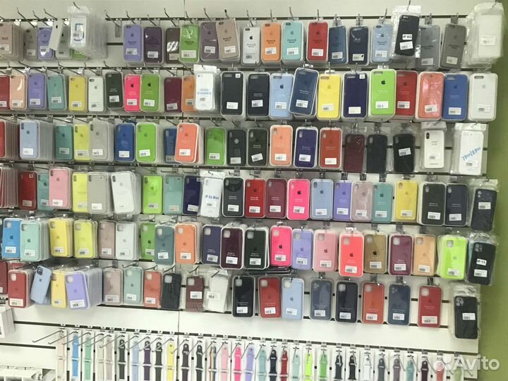 Чехлы для iPhone 14 и остальные модели