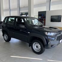 Новый ВАЗ (LADA) Niva Travel 1.7 MT, 2023, цена 1 398 000 руб.