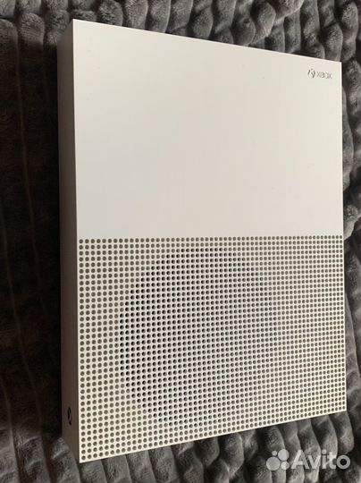 Игровая приставка x box one s all digital edition