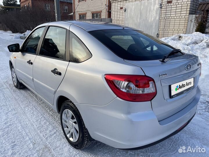 LADA Granta 1.6 МТ, 2015, 75 000 км